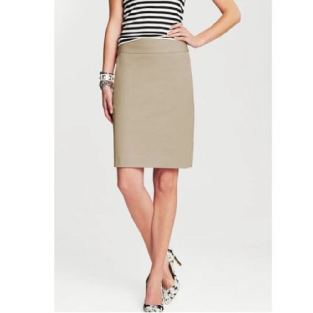 Banana Republic Khaki “Sloan” Twill Pencil Skirt